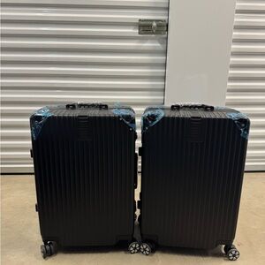 24 Inch Aluminum Frame Black Rolling Suitcase